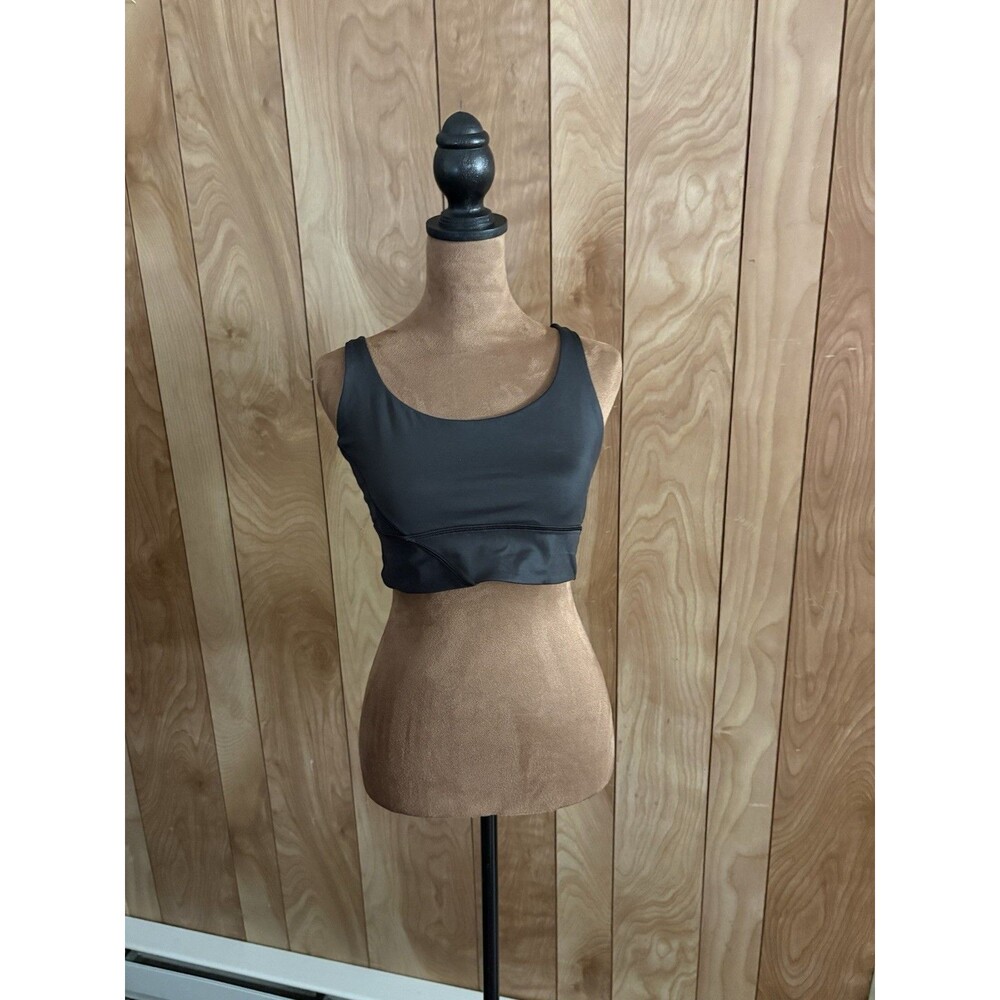 Lululemon Women’s Sports Bra Size Small Black No Padding Strappy Back‎